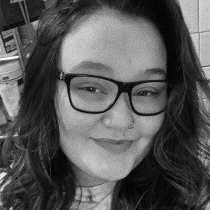 Meet your Posher, Mia